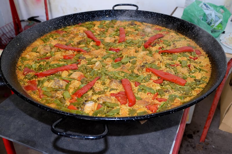 Paella-Sushi Roll